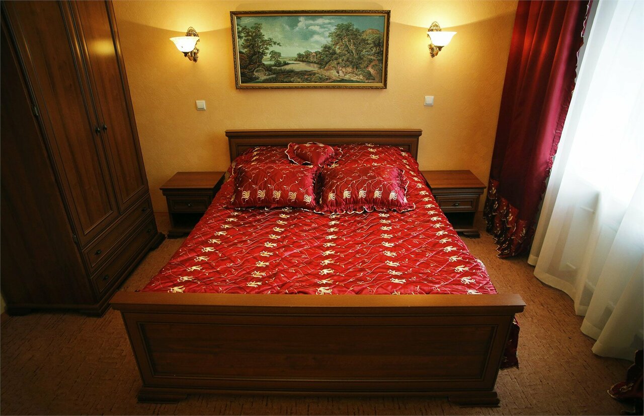 Гостиница Октябрьская Псков