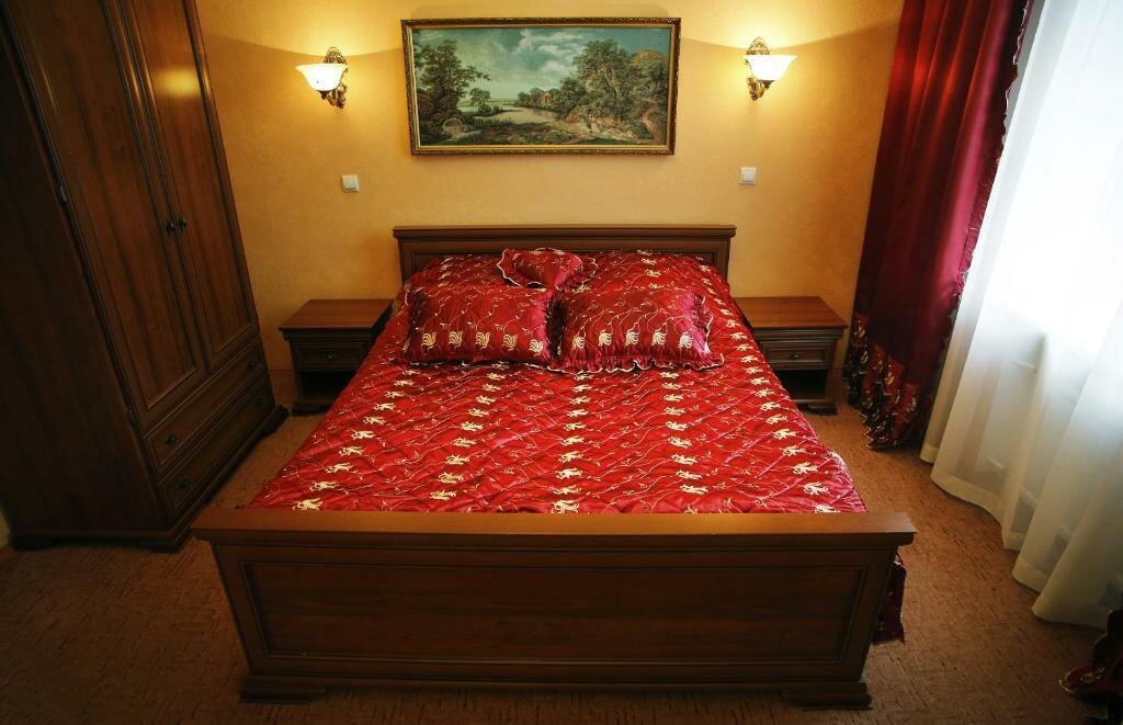 Гостиница Октябрьская Псков-34