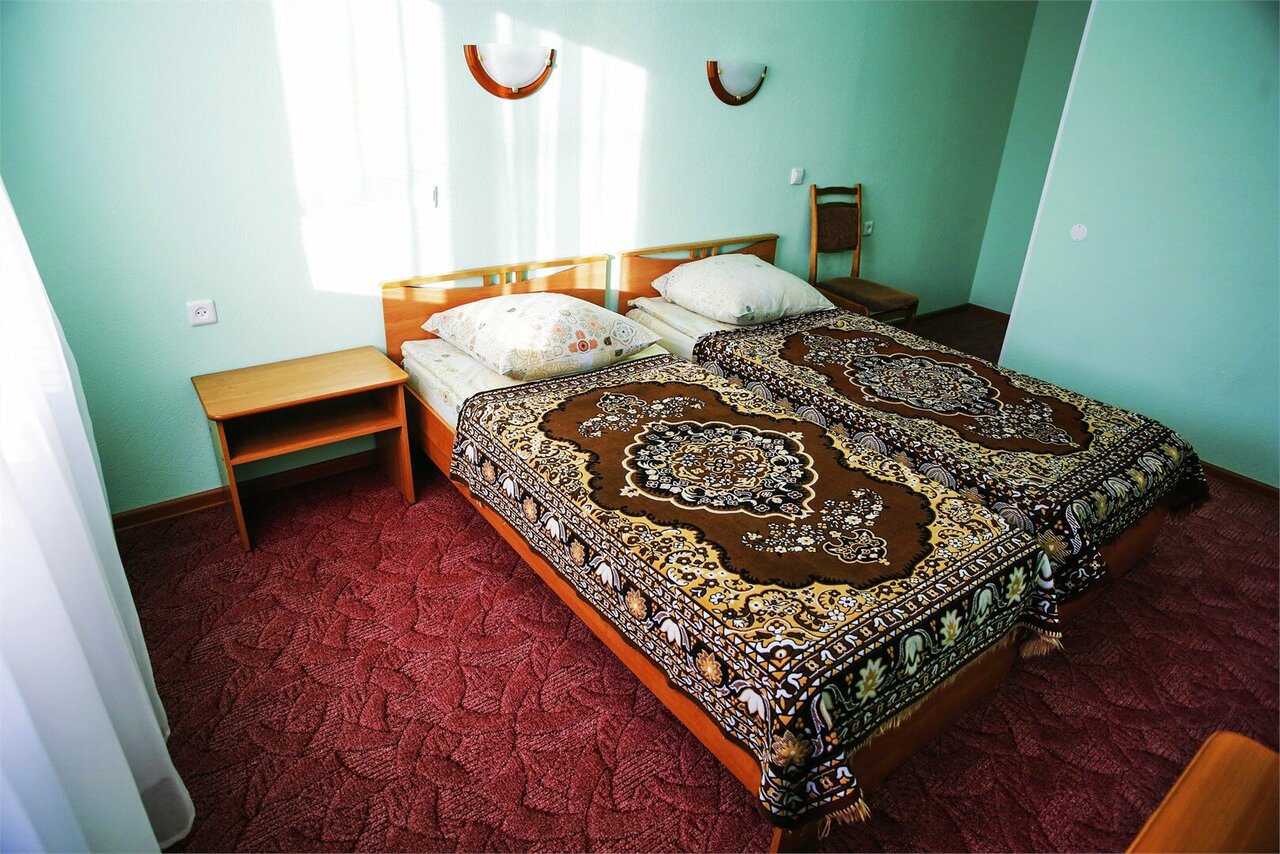 Гостиница Октябрьская Псков