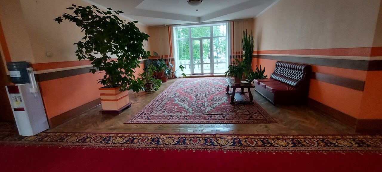 Гостиница Октябрьская Псков-8