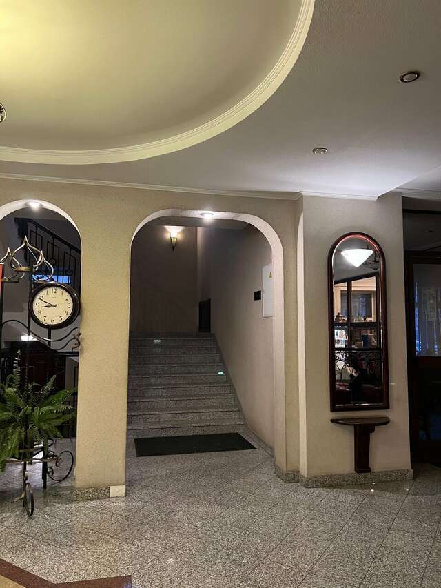 Гостиница Октябрьская Псков-217