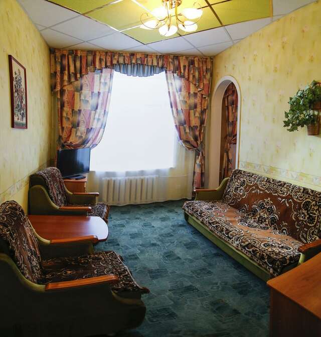 Гостиница Октябрьская Псков-56