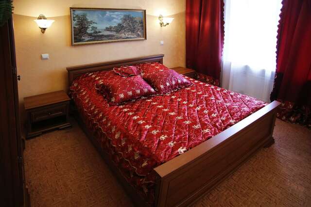 Гостиница Октябрьская Псков-15