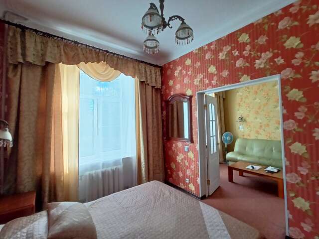 Гостиница Октябрьская Псков-184